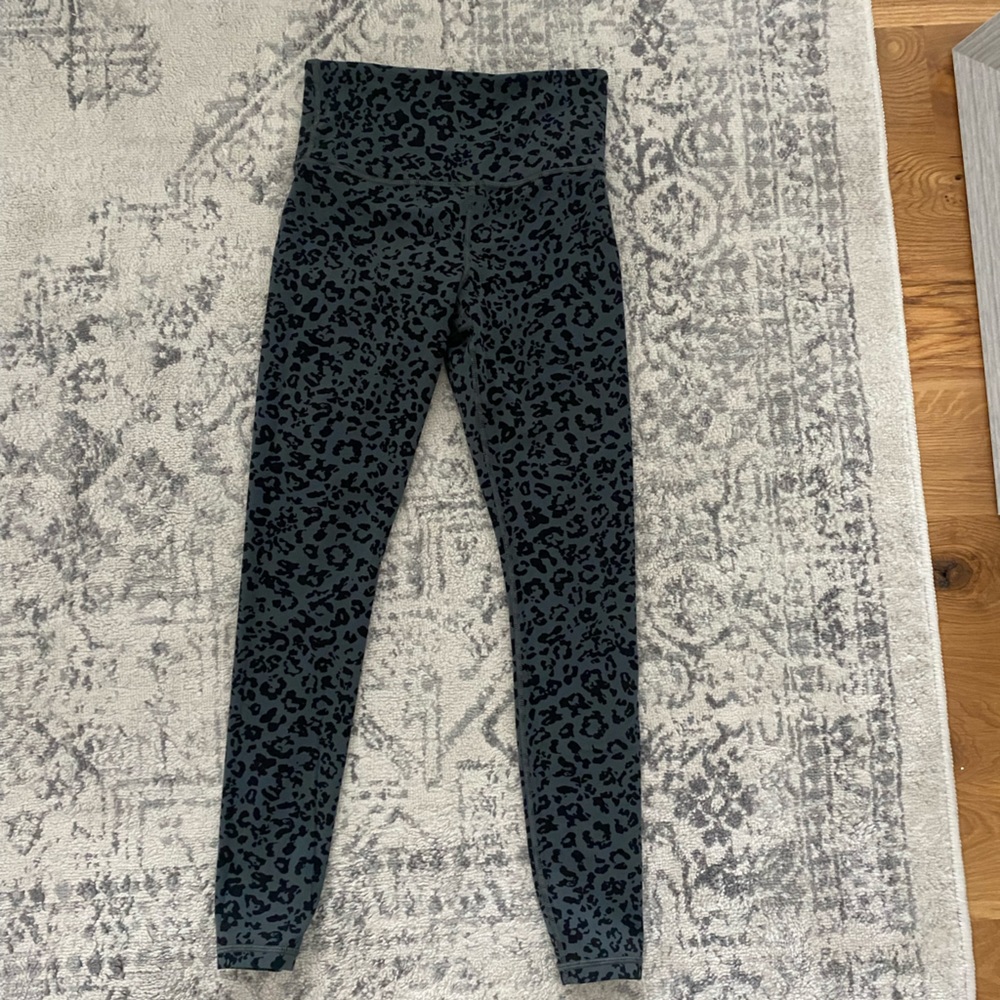 Athleta leggings